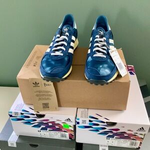 Adidas Size 8.5 mens TRX Vintage Parley Crew low-top sneakers tie dye blue